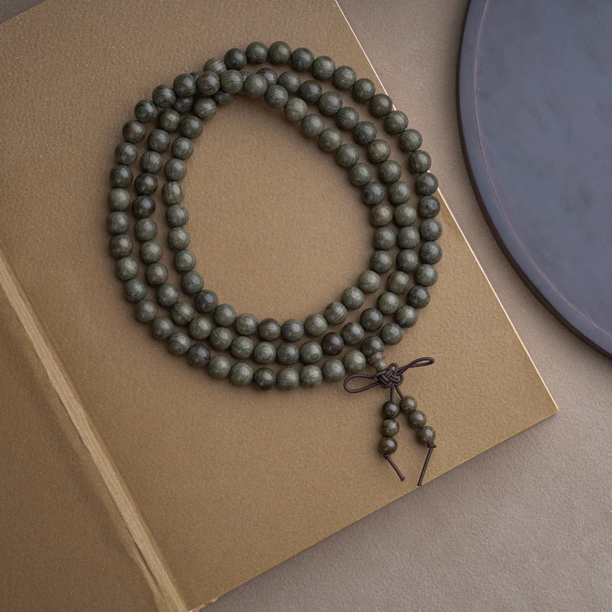 Gold silk nanmu gloomy material 8mm*108 multi-circle bracelet