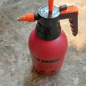 niendou Pressure Sprayer 1L / 2L / 3L mengentalkan Botol Spray Semprotan Pompa Manual