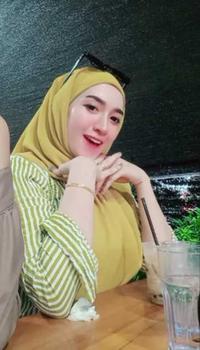 Product Review of Jilvie Sunscreen Waterproof untuk Wajah Mencerahkan from i** 0