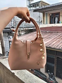 Product Review of SABRINA BAG BY WILDANSTORE TAS SELEMPANG SLINGBAG WANITA Kulit from c**t 2