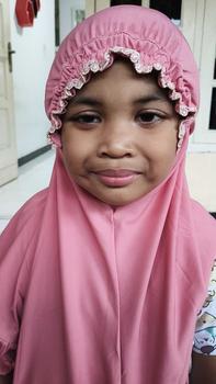 Product Review of Hijab kerut sekolah anak TK - SD (4-8Tahun) Jersey Kerudung Instan from E**a 0