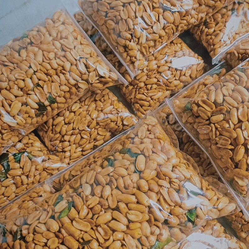 Kacang Bawang Goreng Mix Daun Jeruk/Kacang Gawil Daun Jeruk Gurih 1
