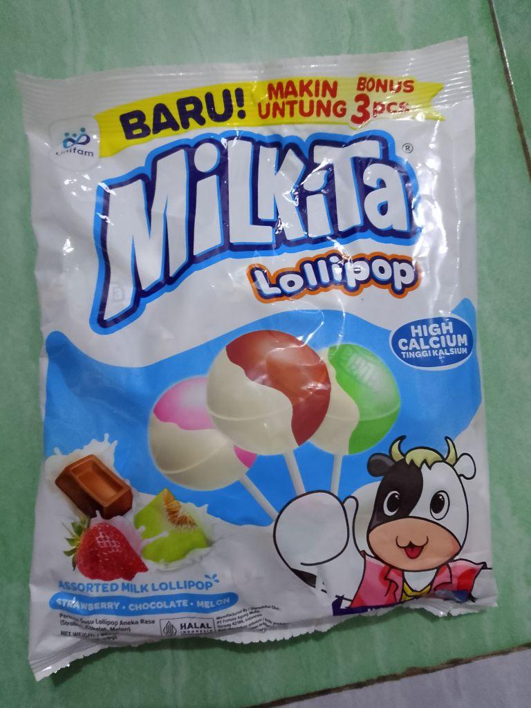 PERMEN MILKITA Lolipop milk candy 1 pack,  Candy Food Snacks lucu, Jajanan viral