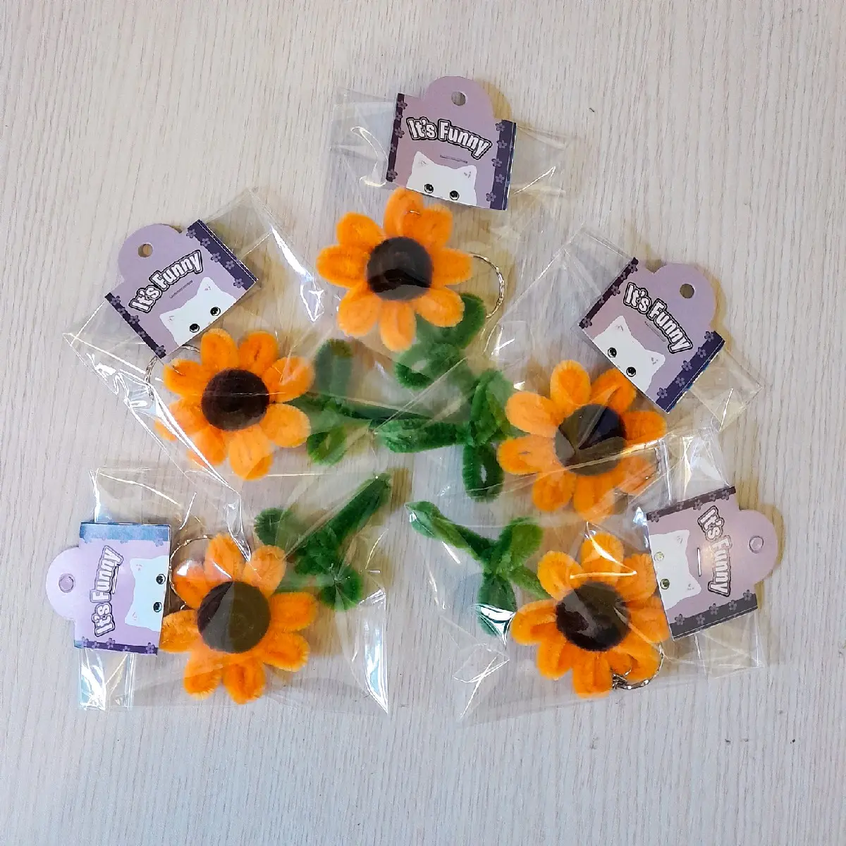 Keychain Sunflower Pipe Cleaner Kawat Bulu Viral Aksesoris