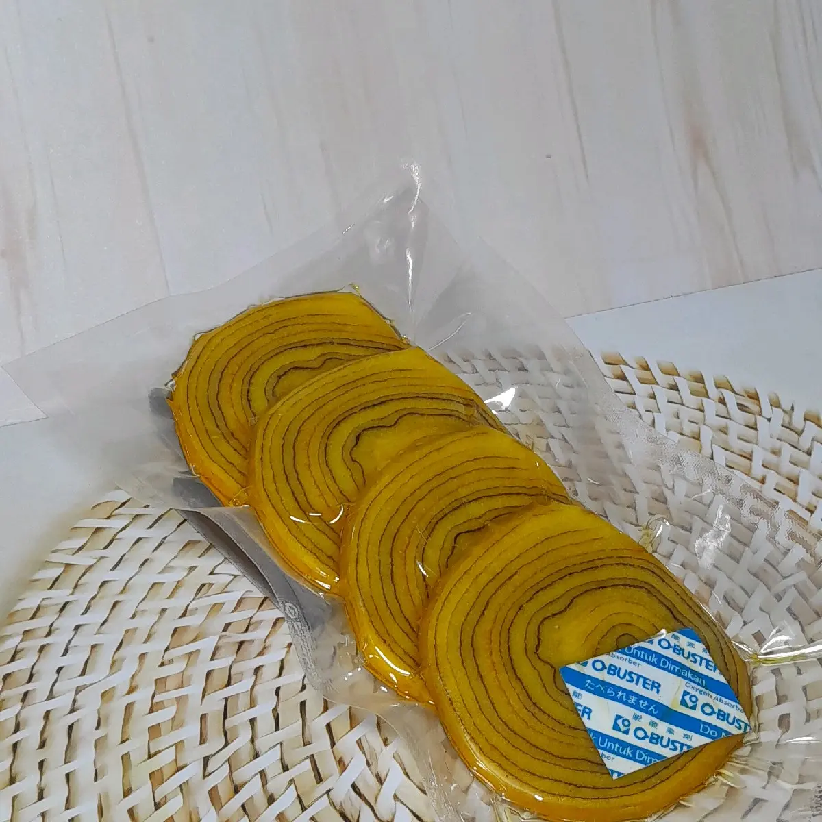 Pinggiran lapis Rool legit Original berat 250gram