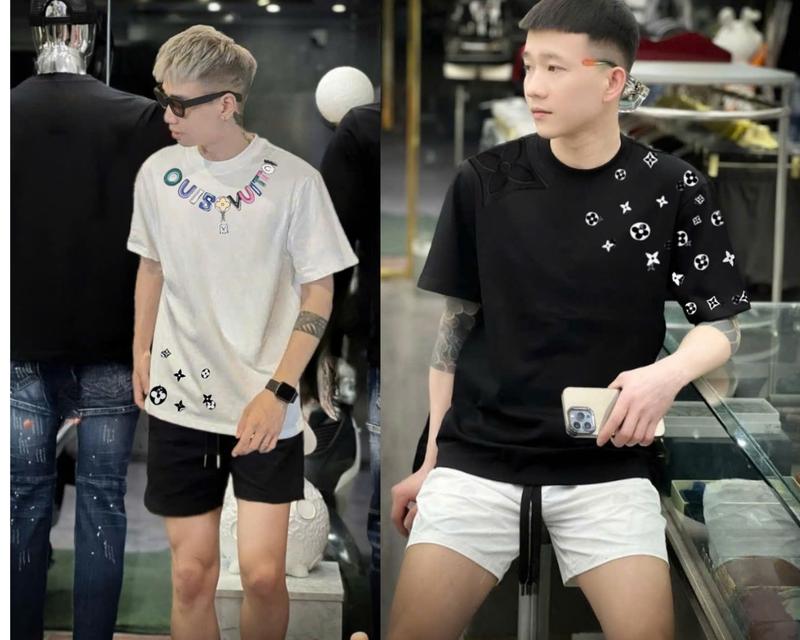 [ MUA ÁO TẶNG QUÀ ] Áo thun nam nữ rập nổi in họa tiết boy phố phong cách . Form áo dễ phối đồ , chất vải cotton lạnh thoáng mát Menswear Cổ Tròn