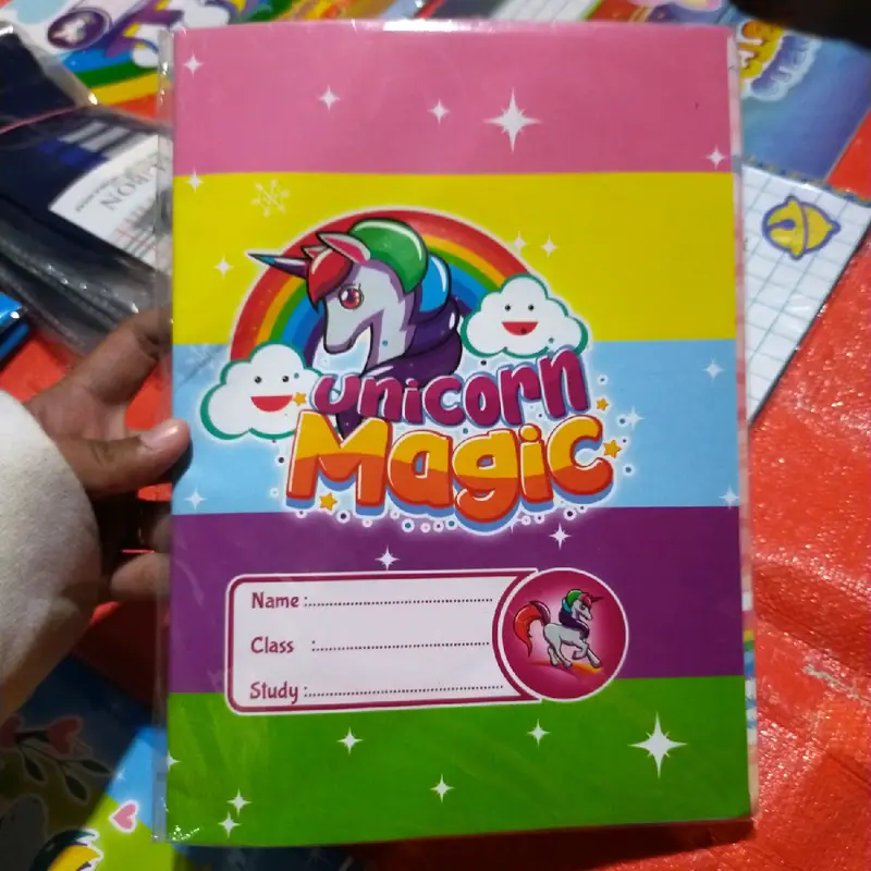 Sampul buku tulis karakter Doraemon, Kuda pony, Spiderman, Frozen, Bt21 Sidu 1