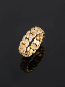 ICED CHICS ダブルレイヤードジルコニアのヒップホップリング（1点）。ジルコニアをたっぷり使用し、あなたの雰囲気を高めます。ストリートカジュアルなスタイルで、ファッショナブルかつ幅広いコーデに合わせやすいです。誕生日プレゼントにも最適で、ギフトにぴったり。人気商品
