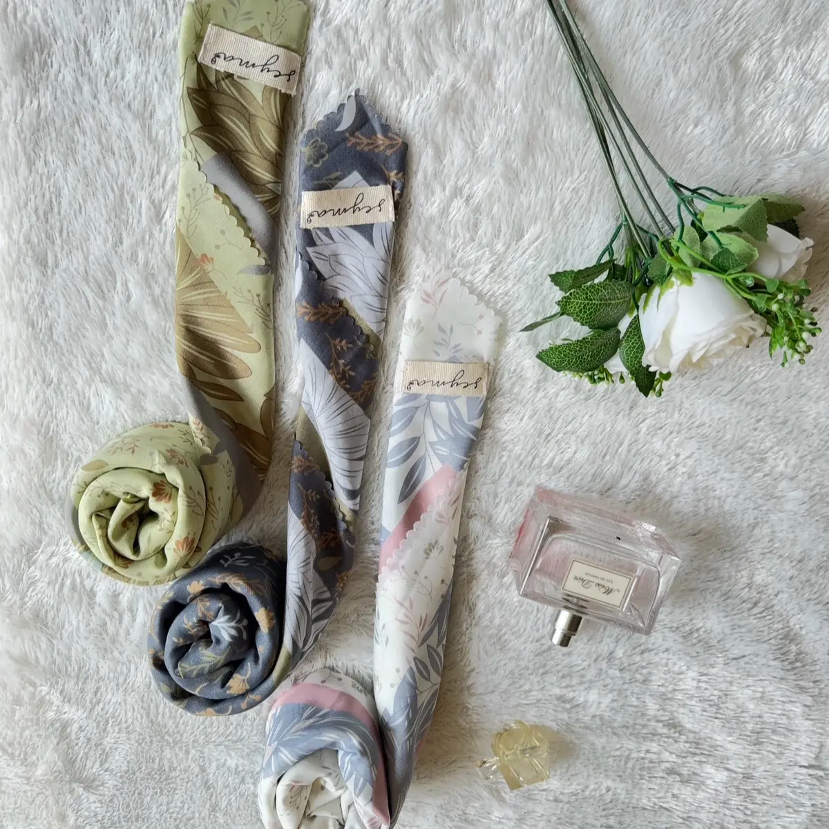 Hijab Seyma Motif Premium