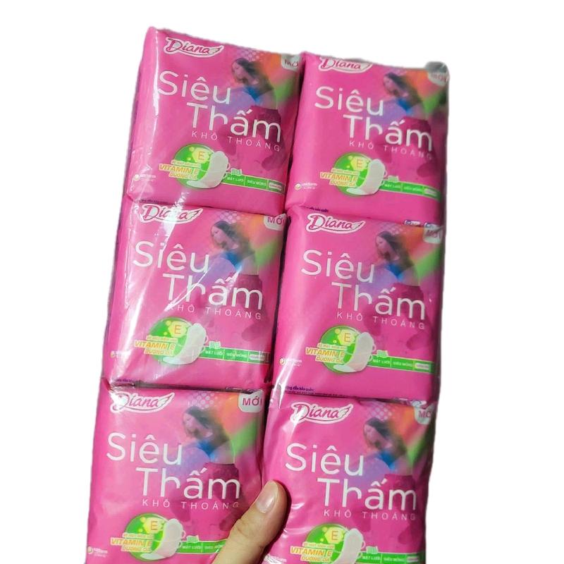 Combo 6 bịch Băng vệ sinh Diana Siêu thấm khô thoáng cả ngày thấm hút tốt