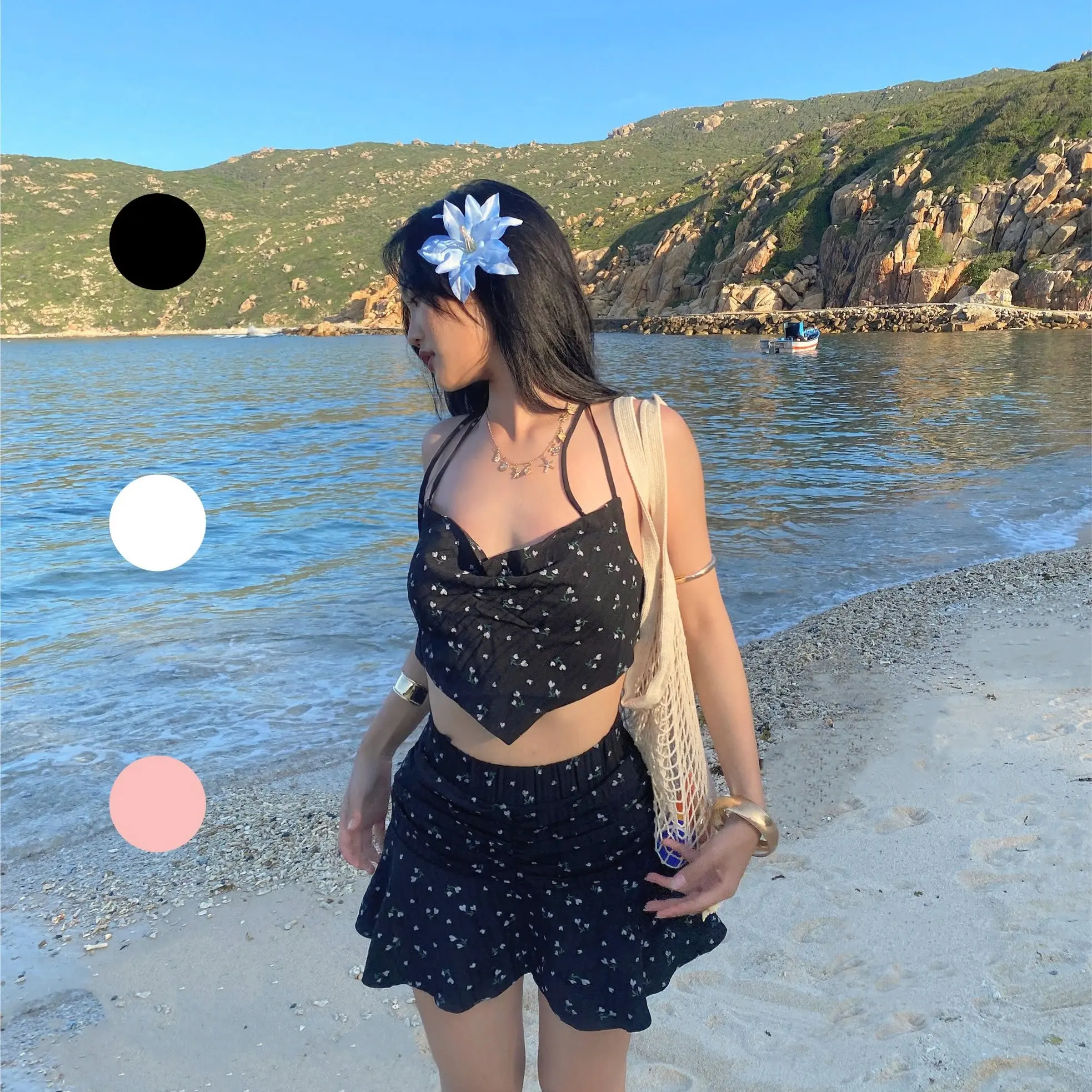 (XẢ KHO) Set áo yếm và chân váy có mút ngực | BigBuy360 - bigbuy360.vn