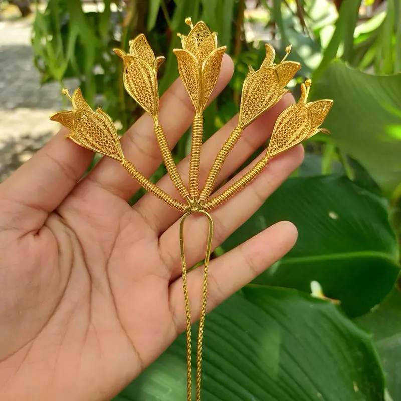 Cucuk Dan Bros Cempaka Kendari Tembaga Lapis Emas Handmade Cucuk Dan Bros Cempaka Kendari Tembaga Lapis Emas Handmade