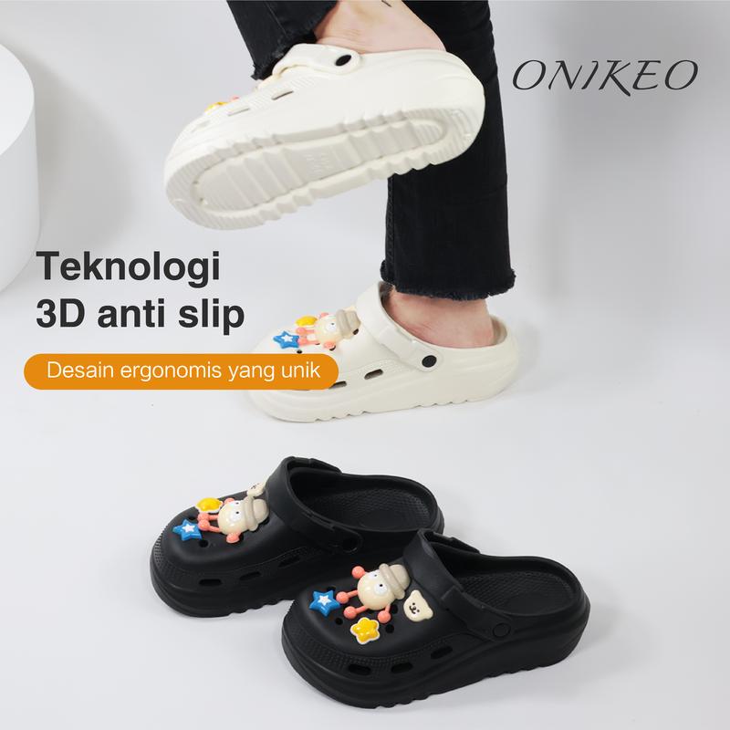 Onikeo Sandal Bahan EVA ramah lingkungan,tidak berbau, Lembut, elastisdan tidak mudah rusak, Teknologi 3D anti slip,Desain ergonomis yang unik, terlihat lebih tinggi. 513M,320g.novasi teknologi yang lembut,Seperti Berjalan diatas kapas. Kaki tidak bau. 6