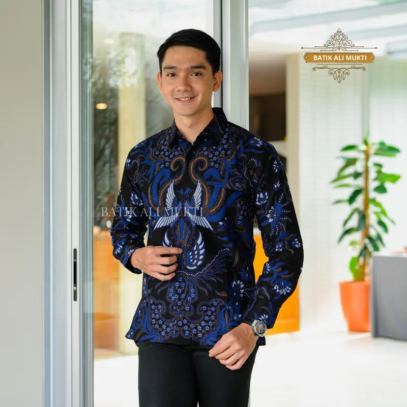 Batik Pria Lengan Panjang Baju Kemeja Kondangan Anak Muda Katun Halus Furing Motif Gurdo Biru Navi 1
