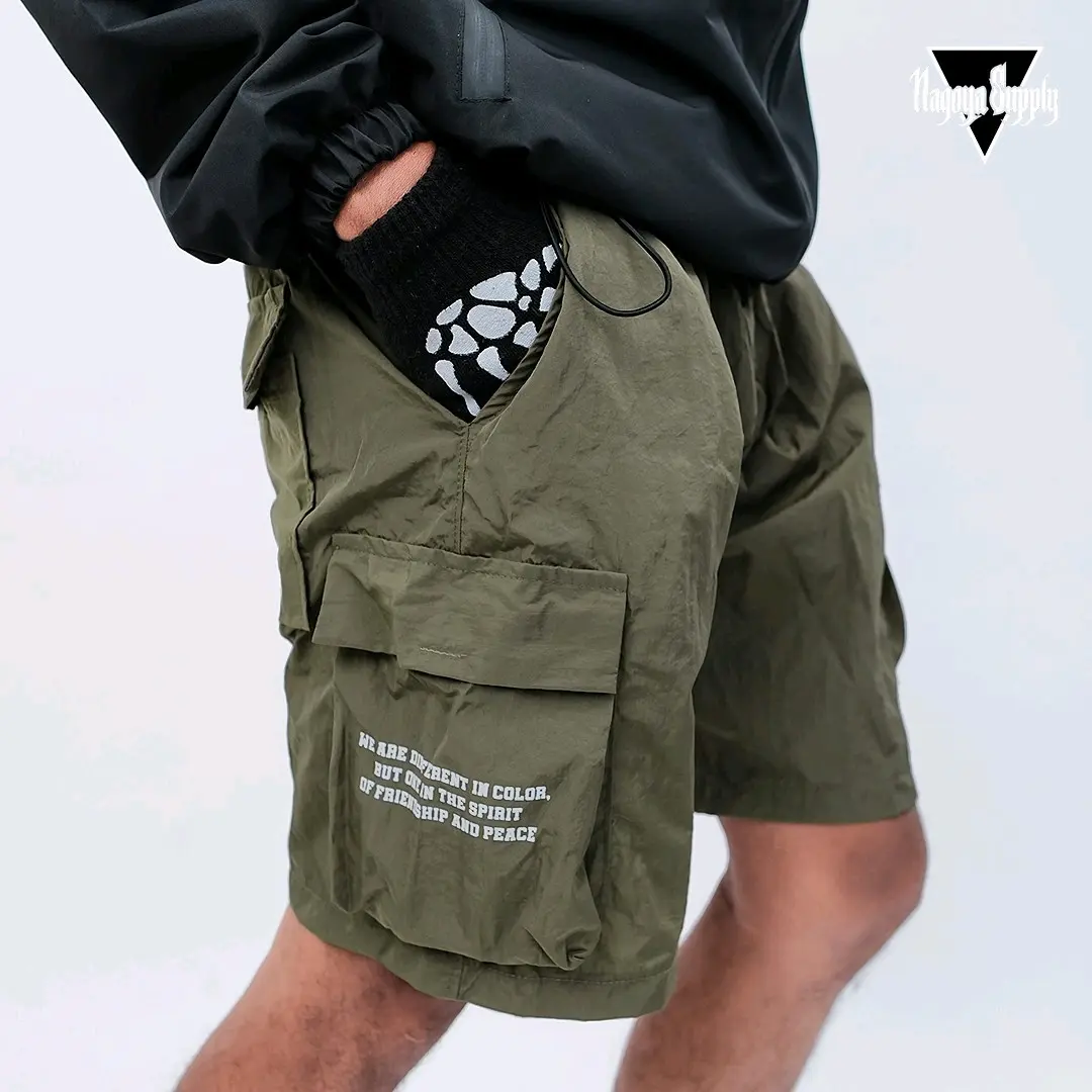 Celana Pendek Pria - Celana Trackpanst Crinkle - Celana Parasut Waterproof - Celana Trackpanst Type 3 Cowok Army
