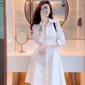 Dầu gió Vy Vy
