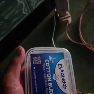 cotton bud anak dan dewasa harga per 1box.BELI 2BOX KE ATAS  DAPAT BONUS TAMBAHAN 1BOX KOSONG