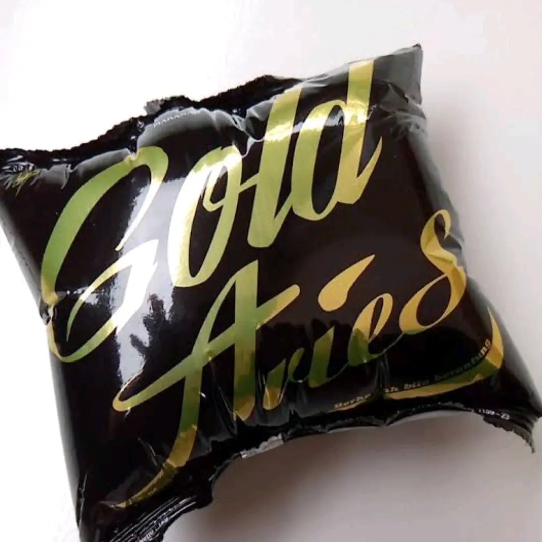 Jajan Berhadiah Gold Aries isi 10pcs-Snack Jajanan