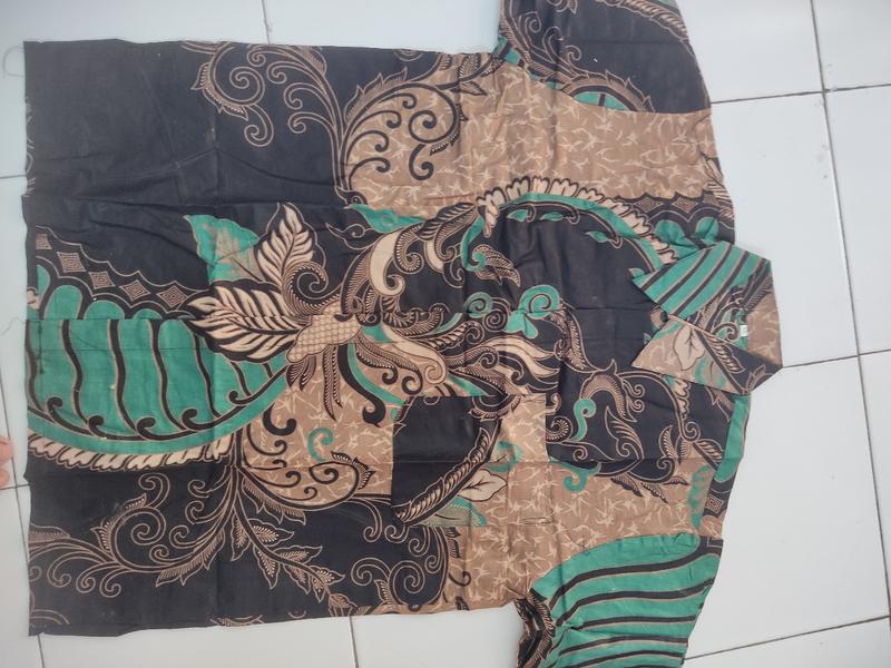 Product Introduction of [BISA COD] HEM BATIK PRIA BAHAN KATUN PRIMA Grade A - MOTIF KEKINIAN Cowok Formal casual Blue Shirts Baju Couple Seragam Kerja Keren 50