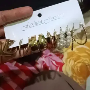Set Anting Geometris Paling Tren, Anting Logam Cincin Unik dan Modis, Klip Anting Mutiara Tidak Beraturan, Desain Kotak Vintage: Ringan dan Tahan Lama, Warna Tahan Lama, Tidak Mudah Berkarat, Aksesori Pakaian, Hadiah Liburan, Gaya Muslim dan Barat