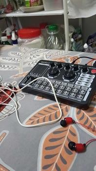 Product Review of 2023 Upgraded F999 Sound Card Mic Sound Mixer Sound Card Audio Mixing Console Amplifier For Singing Set from S**a s**t 0