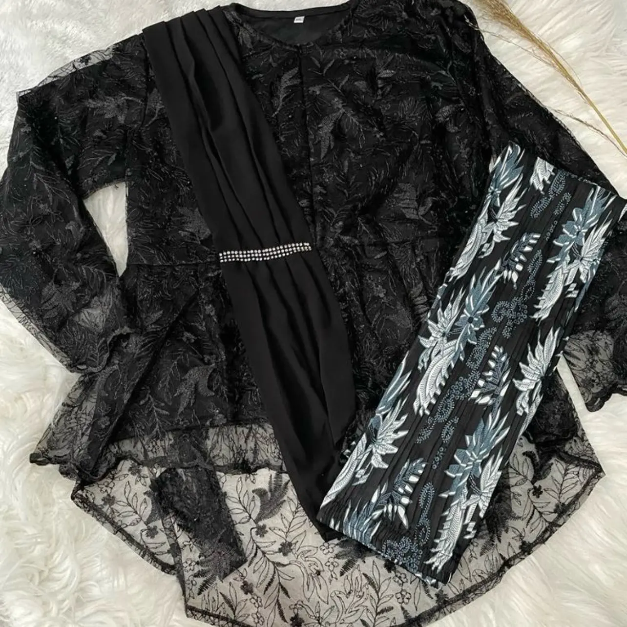 KEBAYA SET SELENDANG MODERN WISUDA PERPISAHAN DAN PESTA PERNIKAHAN