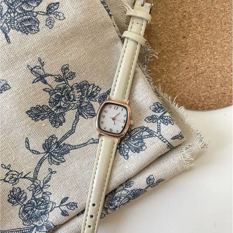 ANKL008 Jam Tangan Quartz Strap PU Analog Casual Gaya Retro Wanita Bulat Watch Korean Fashion 2