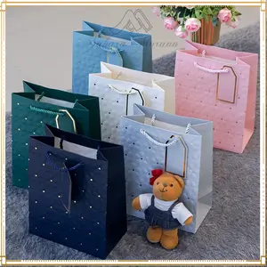 [PREMIUM] Paper Bag Emboss Motif Bunga Tas Hadiah Hampers Goodie Bag Tas Souvenir Tas Kado Multifungsi