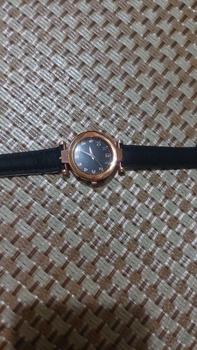 Product Review of Đồng Hồ Nữ, 2 cái / bộ, Thời Trang Thường Ngày Phong Cách Analog, Đồng Hồ Thạch Anh, Dây Da PU, Đồng Hồ Đeo Tay Và Vòng Tay, Thích Hợp Cho Cô Ấy from d**3 1