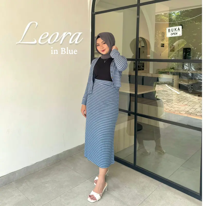 Leora Set - Set Wanita Terbaru - Set Knit Kekinian - Set Rok - Bisa COD - Yhoophii Outfit 4