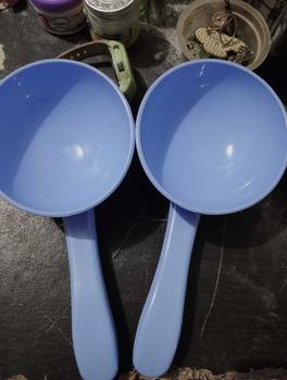 Product Review of Centong Sendok Cetakan Nasi Bulat Setengah Lingkaran alexish Mamiku / sekop nasi / Rice Mould Ladle from e**y 0