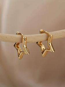 Arete de Estrella Minimalista para Mujer, Regalo Perfecto de Joyería en Acero Inoxidable para Citas y Festividades, Accesorio de Moda para Cualquier Ocasión