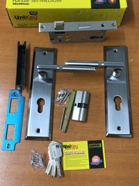 Gambar UNIKEY HP 1069 MED HANDLE SET MEDIUM SN/CP / KUNCI PINTU SET MEDIUM dari Tirta Bangunan Kota Depok 4 Tokopedia
