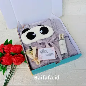 Hampers Weding Lingerie Kimono 2in1 dengan Tutup Mata dan Buket Mini Wanita
