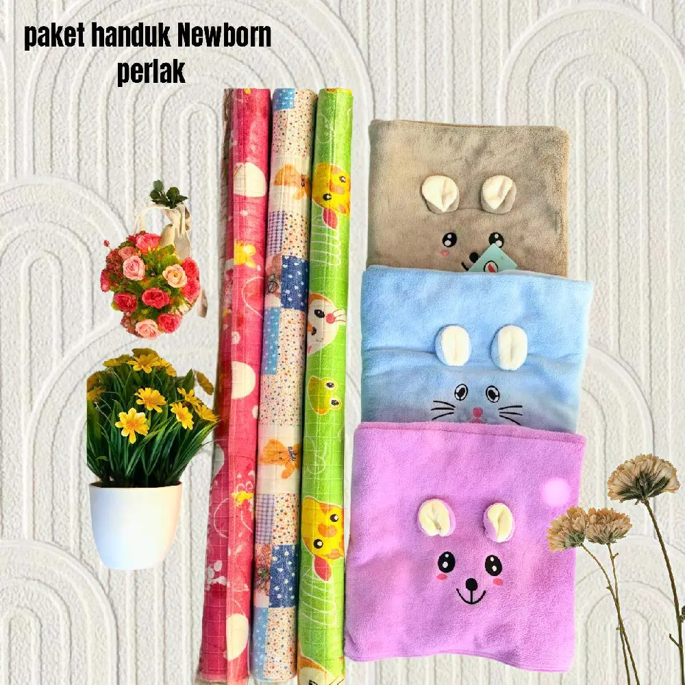 PAKETA HEMAT-HANDUK BAYI+PERLAK BAYI MOTIF LUCU AMAN DI KULIT