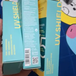 [TOP CREATOR'S PICK: BUY 3 GET 5] Wardah UV Shield Sunscreen SPF 35 SPF 50 - Untuk Kulit Bekas Jerawat, Kulit Berminyak, Kulit Kering, Mencerahkan, Cepat Meresap - Tekstur Gel Ringan Mudah Meresap - Sunscreen No. 1 Sunscreen of the Year - Skincare