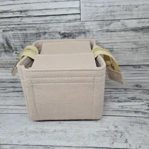 Felt Bag Organizer for Neo Purse - Top Zipper ( NPTZ ) / Dalaman Tas Mini Bucket