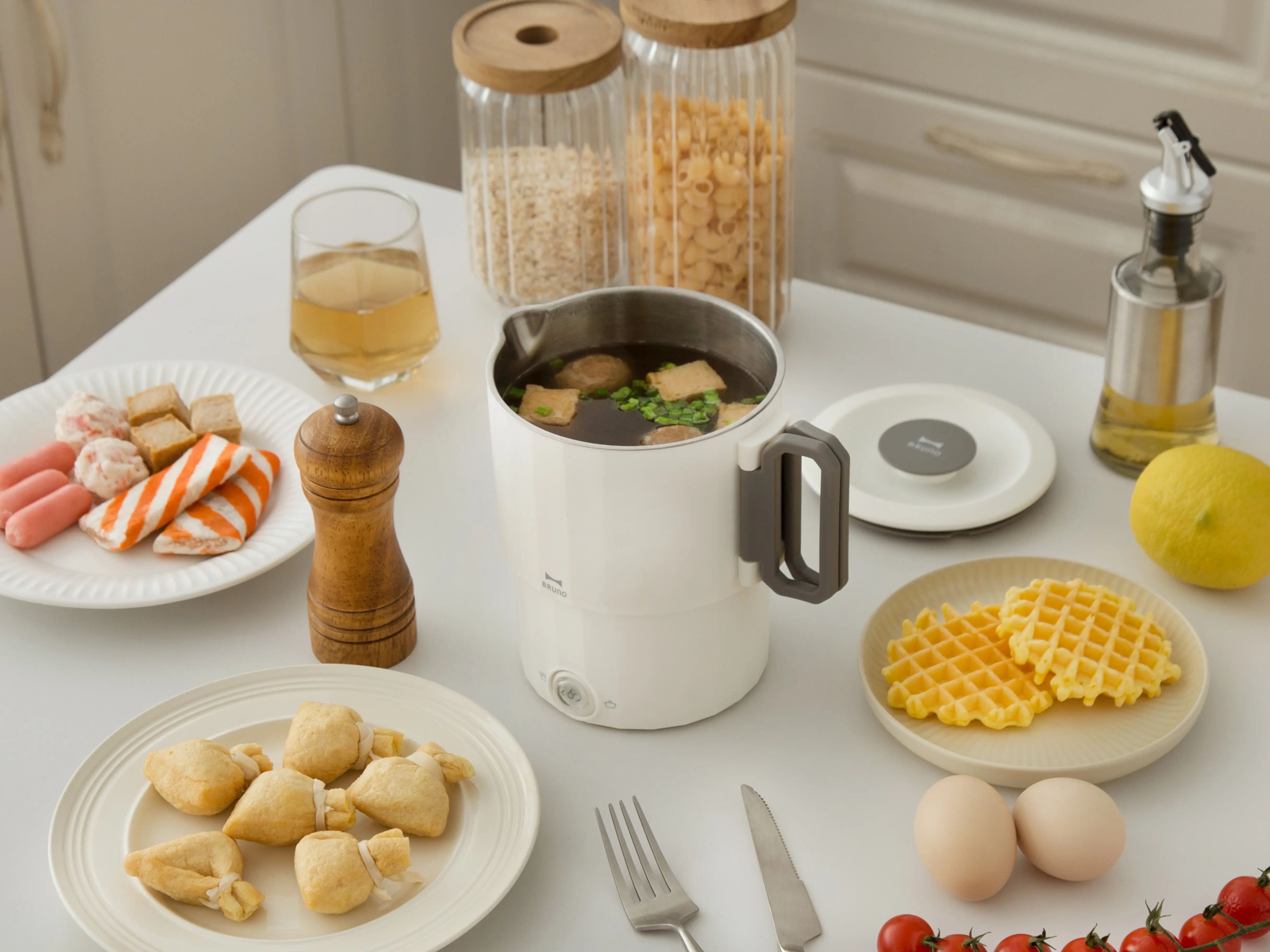 BRUNO Multi Travel Pot (Voltage switchable)