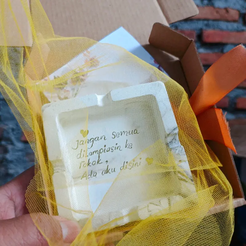 Kado Custom Kata-Kata untuk kado hampers gift card pada motif kotak marmer Souvenir 0