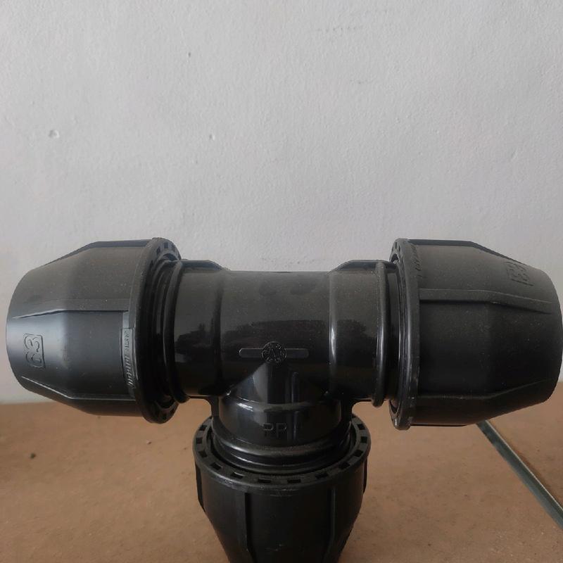 Equal TEE atau Sambungan Pipa Hdpe UK 1/2 Inch Tee HDPE 20MM 5