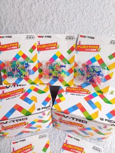 V-Tro Push Pins Isi 30 Pcs - Cocok untuk Menempelkan Kertas Foto atau Dokumen Praktis dan Efisien