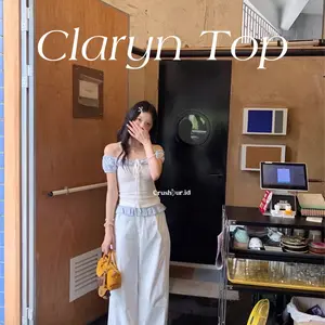 Crushour | Claryn Top | Atasan Wanita Sabrina Top Korean Style Lengan Pendek Cute