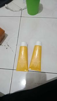 Product Review of ( READY STOK ) Madame Gie Protect Me Sunscreen SPF 30 PA +++ With Calendula  BPOM from 🔥**🔥 1