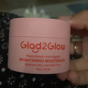 Glad2Glow Moisturizer Pomegranate Niacinamide tone cream wajah - Pelembab Mencerahkan Instan&Meratakan Warna Kulit pelembab mencerahkan | day cream mencerahkan wajah moisturizer panthenol pelembab wajah kering dan kusam moist skincare