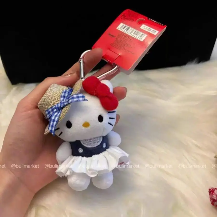Kitty mũ trắng xanh