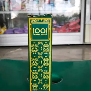 minyak angin 1001 lg discount 15%, dapat membantu meredakan sakit kepala,gigi otot perut kembung hidung tersumbat,mabuk perjalanan gatal akibat gigitan serangga