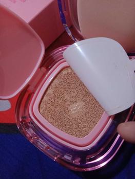 Product Review of 【Hot】Glad2Glow Perfect cover cushion dengan kandungan skincare mencegah kekusaman dan kulit kering sepanjang hari G2G Concealer Foundation Wajah Extract Mencerahkan Lasting Compact from l**a ☁** 3