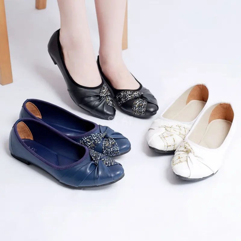 SCAT Elena Flatshoes Wanita Sepatu Kerja Sepatu Casual 0