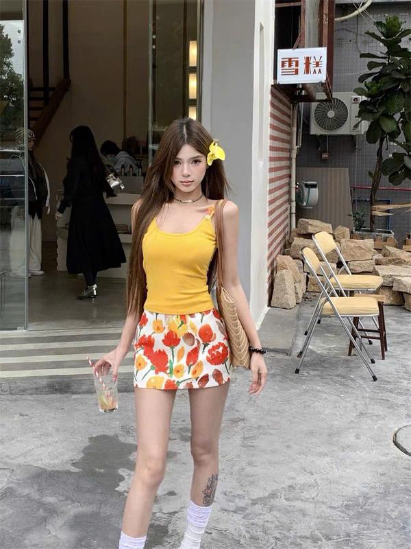 Chân váy ngắn Hoa Mùa Hè siêu xinh, hack dáng, nàng thơ xinh đẹp - Ngân design