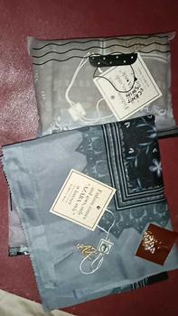 Product Review of (POUCH) PROMO ISI 2 HIJAB SEGIEMPAT MOTIF AZARA VOAL PREMIUM STANDAR PREMIUM LASERCUT LOGO PRINT/ LOGO METAL from n**4 1